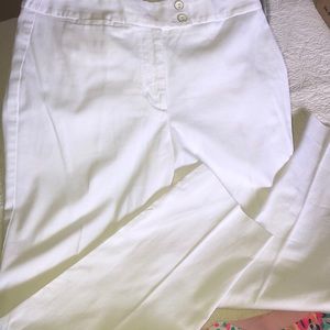 Zipper, 2 button closure small key pocket in front